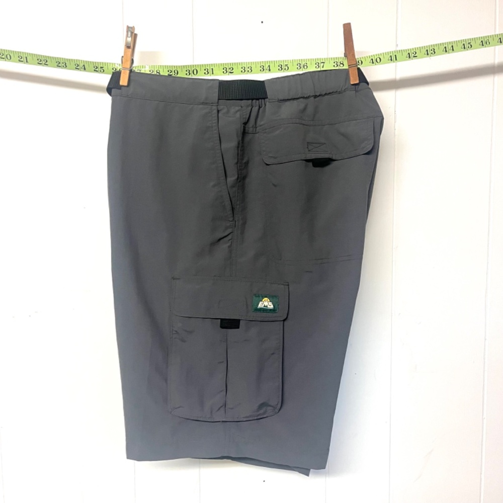 EMS Gray Cargo Shorts - size 34 - Picture 4 of 10